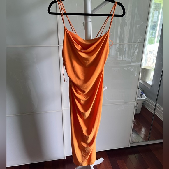 Orange zara dress - Picture 1 of 4